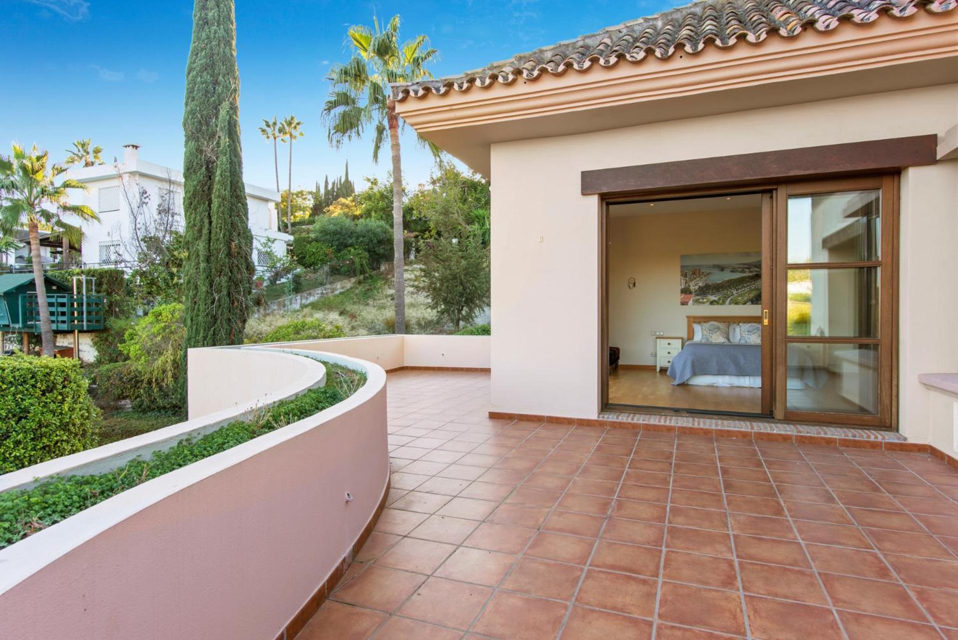 Luxury Villa Robledal By Mabiente - Views Of The Sea And The Golf Course Marbella Eksteriør bilde