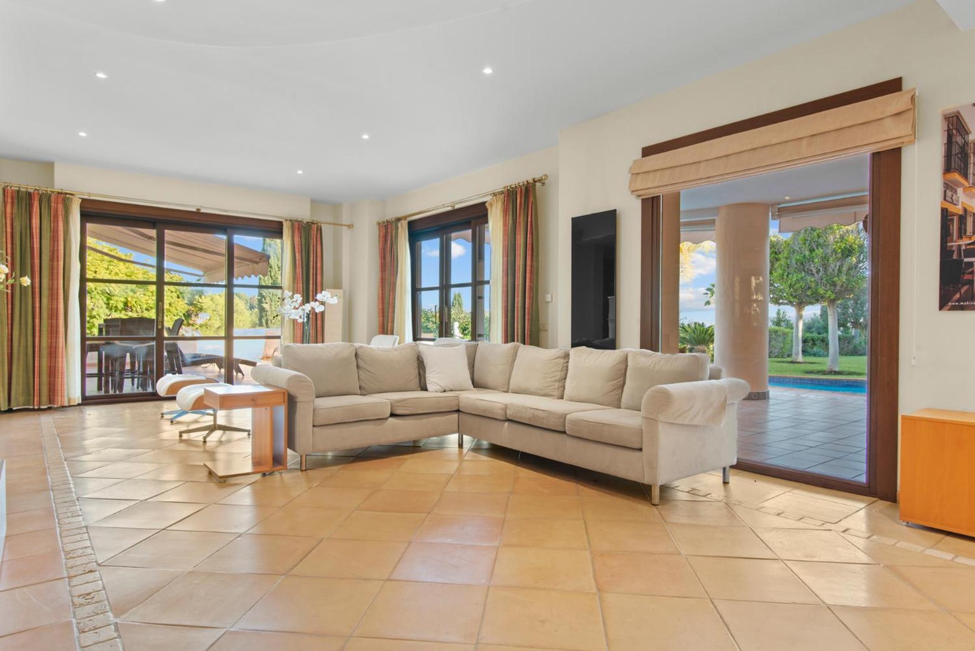 Luxury Villa Robledal By Mabiente - Views Of The Sea And The Golf Course Marbella Eksteriør bilde