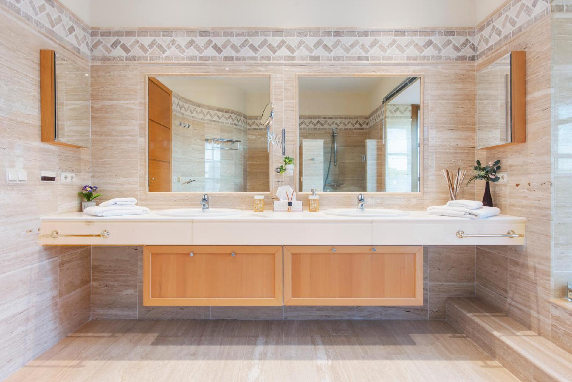 Luxury Villa Robledal By Mabiente - Views Of The Sea And The Golf Course Marbella Eksteriør bilde